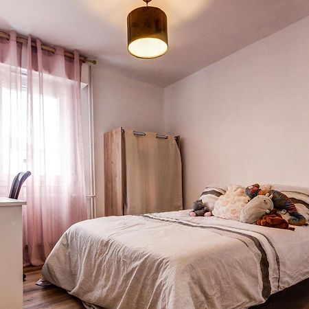 Suite T5 Rennes Gare - Parking Prive Gratuit Eksteriør billede