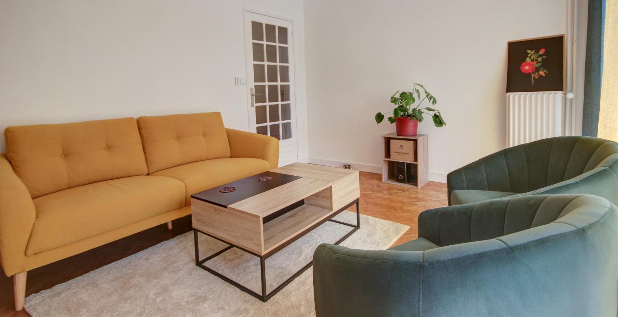 Suite T5 Rennes Gare - Parking Prive Gratuit Eksteriør billede